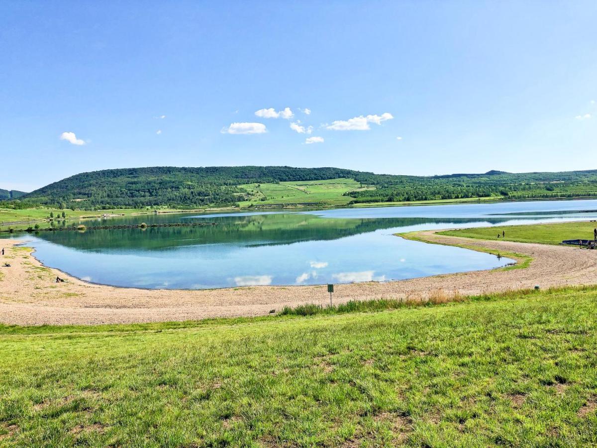 Penzion Orion Petrovice  Buitenkant foto
